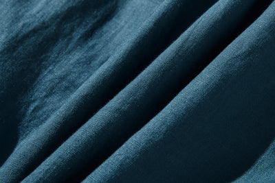 シンプルコーデに立体感と華やぎを添える一枚 フランチリネン 100％　長袖ブラウス　　250815