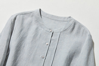 A simple yet striking piece with exquisite details. 100% French linen striped shirt (250410) 