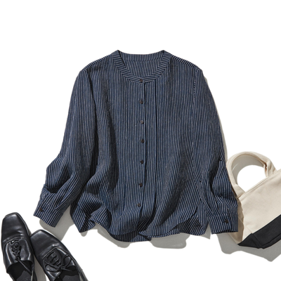 A simple yet striking piece with exquisite details. 100% French linen striped shirt (250410) 