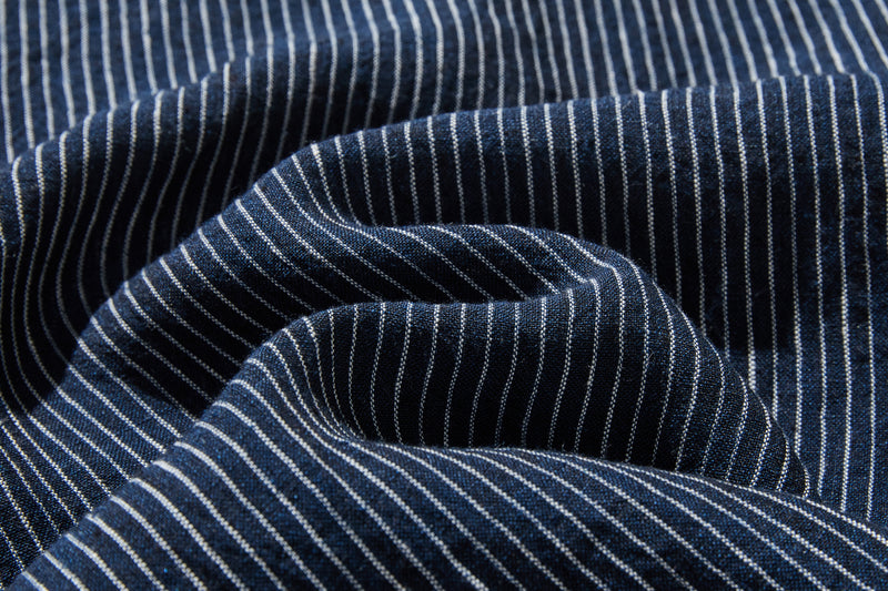 A simple yet striking piece with exquisite details. 100% French linen striped shirt (250410) 