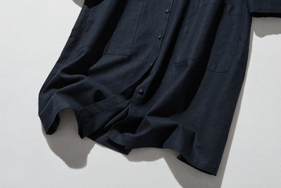 季節を超えて活躍する フレンチリネンの前開きシャツワンピース　　250409