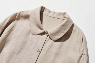 季節を超えて活躍する フレンチリネンの前開きシャツワンピース　　250409