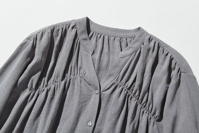 ナチュラルテイストの綿麻シャツブラウス 長袖ブラウス　250420