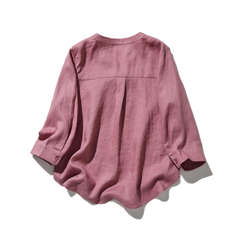 着るほどに味わい深い フランスリネン こだわりVネックシャツ 　250421