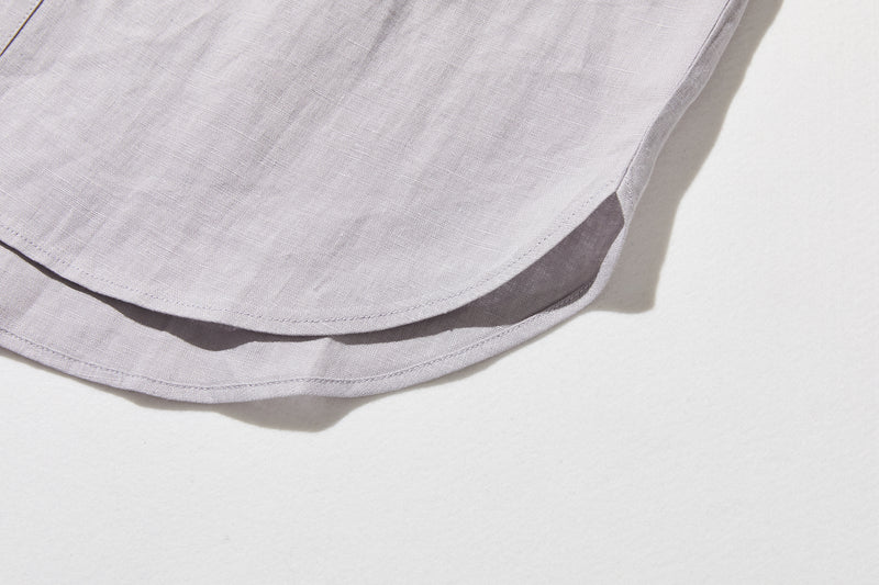 着るほどに味わい深い フランスリネン こだわりVネックシャツ 　250421