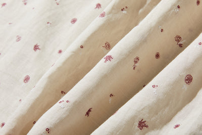 真夏にも涼しく着れる麻のブラウス　プリントブラウス　250606