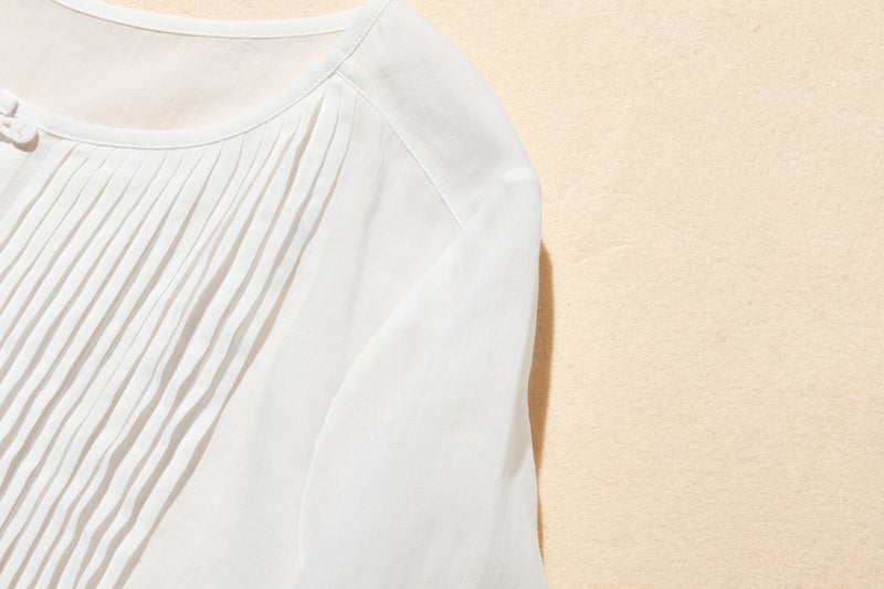 ふんわりAラインが可愛い！ 風通し良く夏らしい麻ブラウス ピンタック入りブラウス　　250422