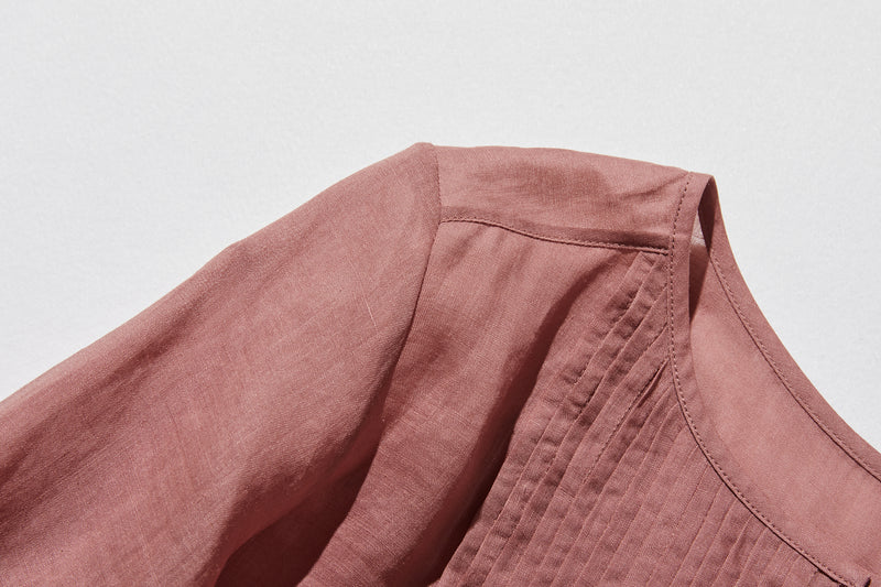 ふんわりAラインが可愛い！ 風通し良く夏らしい麻ブラウス ピンタック入りブラウス　　250422