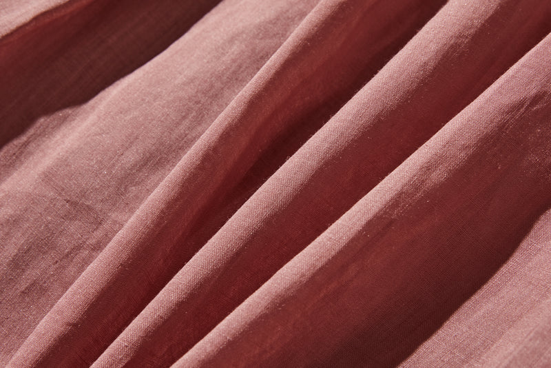 ふんわりAラインが可愛い！ 風通し良く夏らしい麻ブラウス ピンタック入りブラウス　　250422