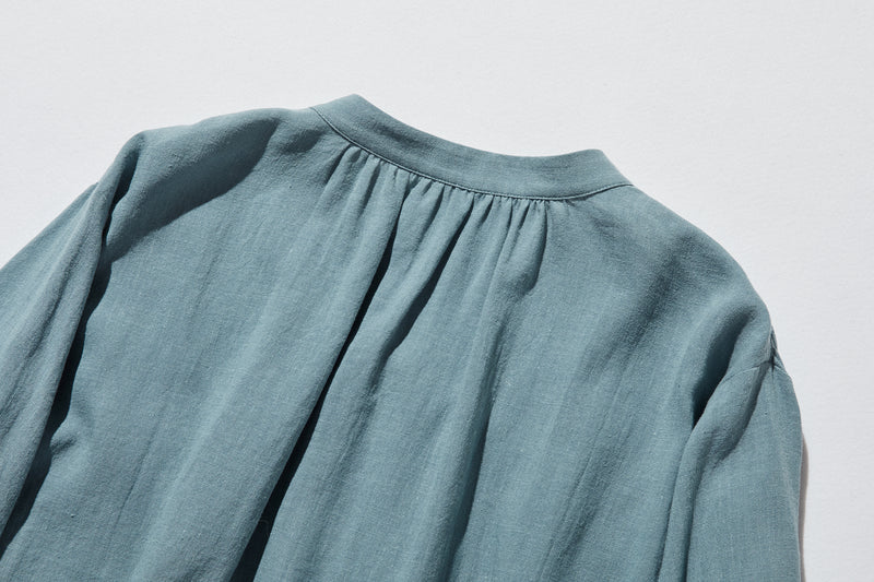 ナチュラルテイストの綿麻シャツブラウス 長袖ブラウス　250420