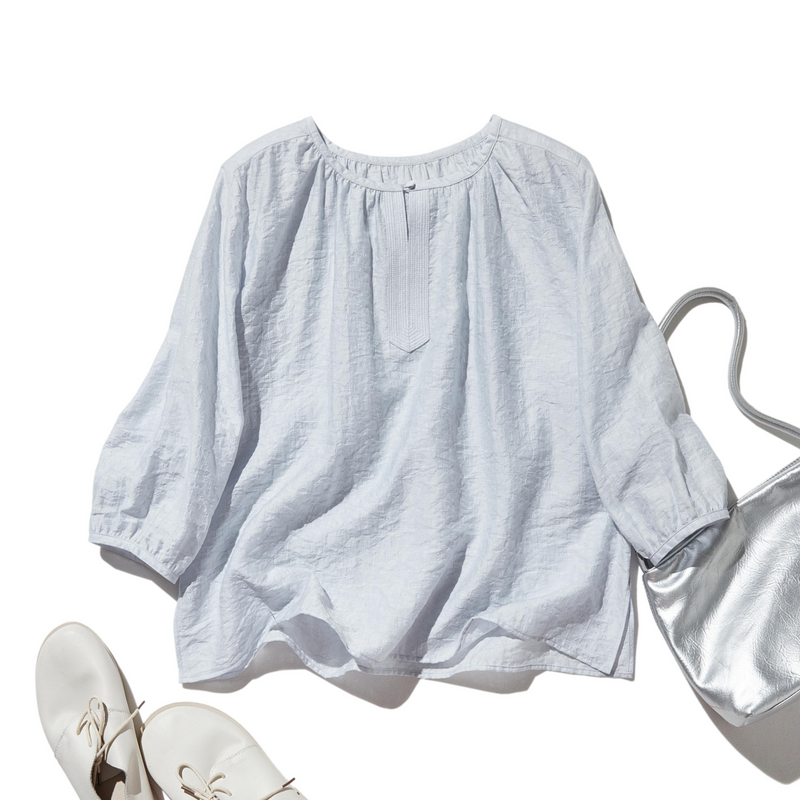 ナチュラルな涼感が魅力の7分袖ブラウス 幾何学ジャガードブラウス　 250505