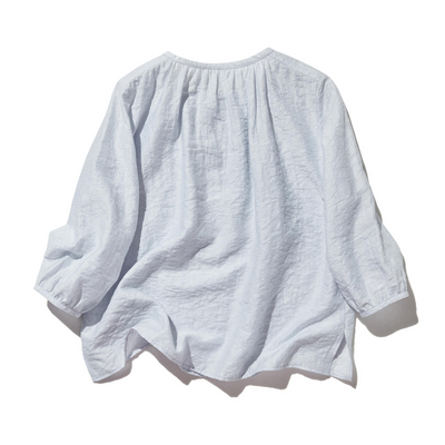 ナチュラルな涼感が魅力の7分袖ブラウス 幾何学ジャガードブラウス　 250505