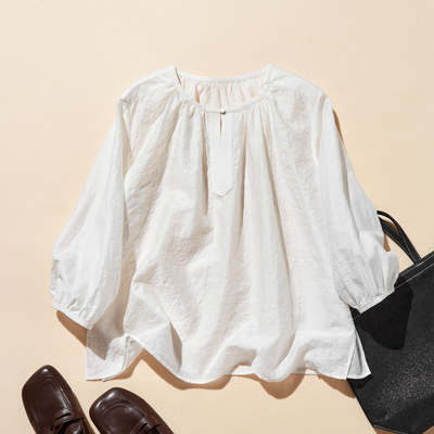 ナチュラルな涼感が魅力の7分袖ブラウス 幾何学ジャガードブラウス　 250505