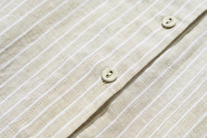 A sophisticated shirt dress made from 100% linen with long sleeves. Product code: 240904 