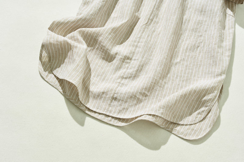 A sophisticated shirt dress made from 100% linen with long sleeves. Product code: 240904 