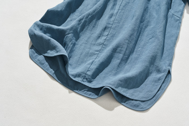 A sophisticated shirt dress made from 100% linen with long sleeves. Product code: 240904 