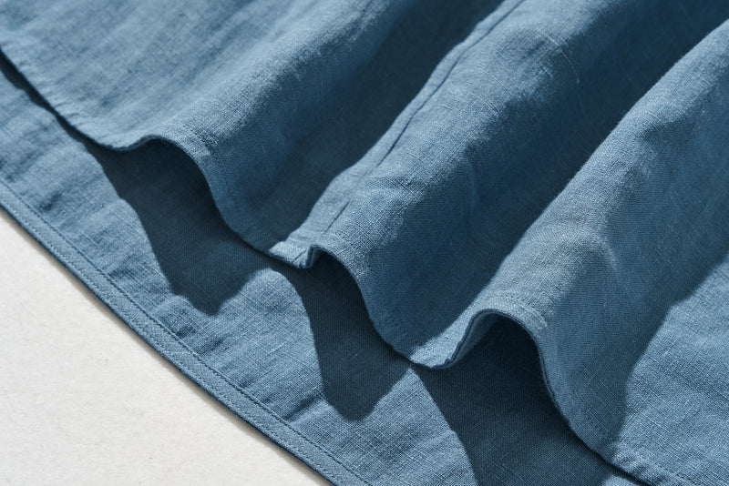 A sophisticated shirt dress made from 100% linen with long sleeves. Product code: 240904 