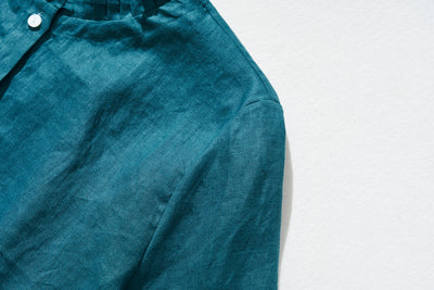 A casually sweet and beautiful blouse made from 100% linen. Linen shirt blouse in peacock blue. 210804-5