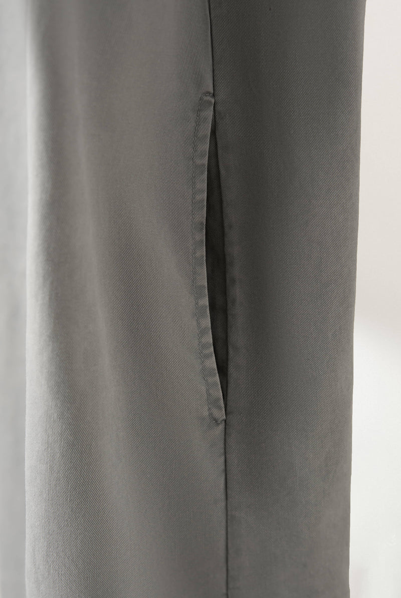 一款能滿足您時尚品味的荷葉邊設計外套。