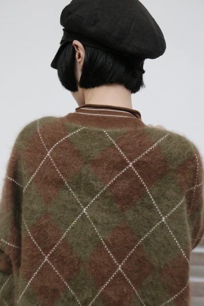 防寒性とおしゃれさを兼ね備えた、秋冬の必須アイテム ウールとカシミヤ混カーディガン　251124