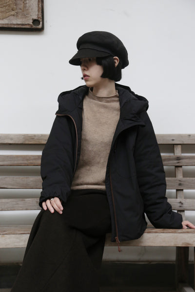 軽さと温かさの新次元。日常を洗練する、スポーティなダウンジャケット ダウンコート 251123-1