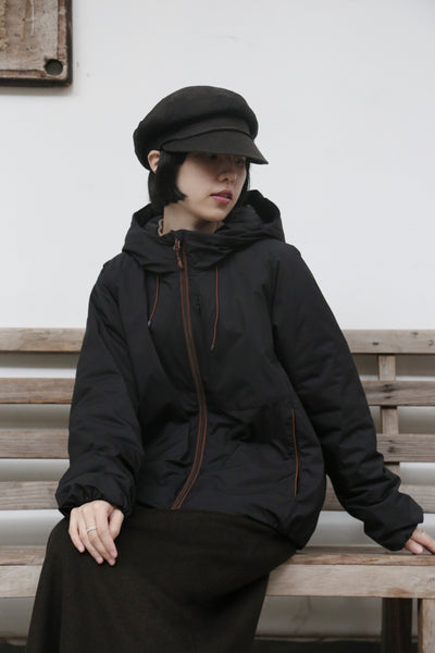 軽さと温かさの新次元。日常を洗練する、スポーティなダウンジャケット ダウンコート 251123-1