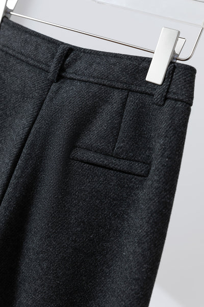 機能性とデザイン性を兼ね備えた、秋冬ワイドパンツ　ボンディング素材パンツ　ダークグレー251117-1