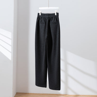 寒い季節も穿くだけであったか ウール混ボンディング生地　テーパードパンツ　251119