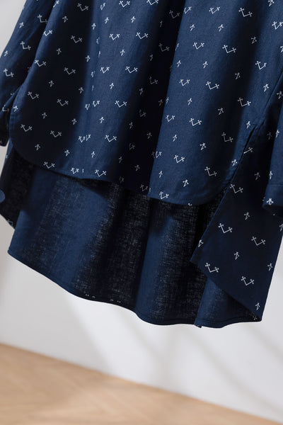 ゆったりとしたシルエットでありながら、きちんと感のあるブラウス　長袖ブラウス　綿麻　251004-1