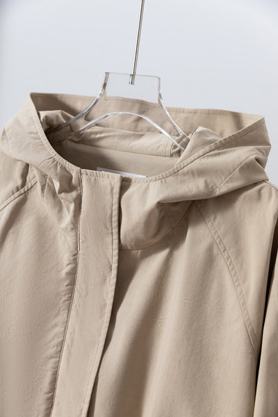 「理想の1枚」立体フードがおしゃれな、ポケットデザインのショートブルゾン　アウター　251001-1