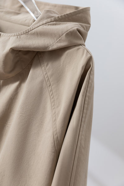 「理想の1枚」立体フードがおしゃれな、ポケットデザインのショートブルゾン　アウター　251001-1