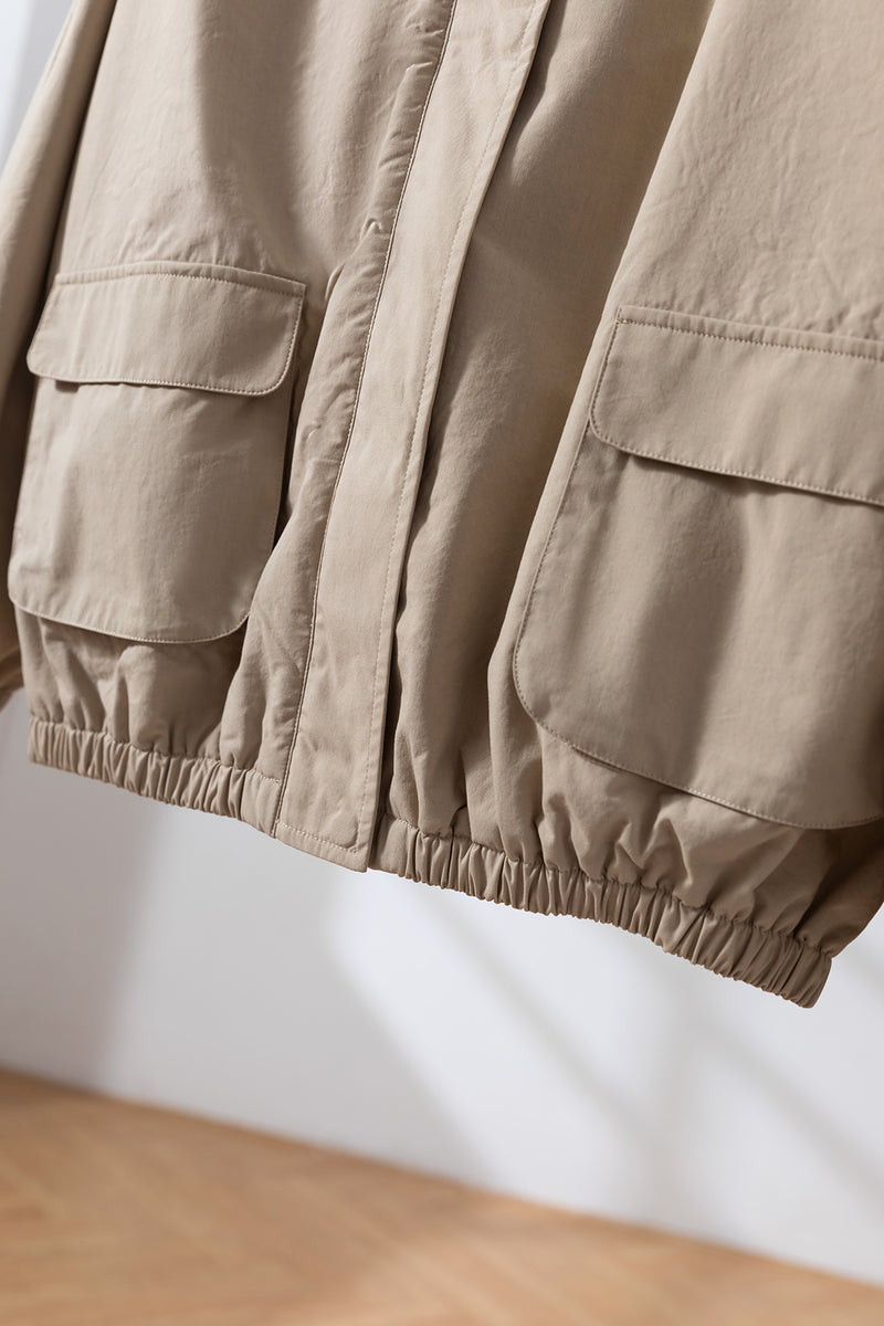 「理想の1枚」立体フードがおしゃれな、ポケットデザインのショートブルゾン　アウター　251001-1