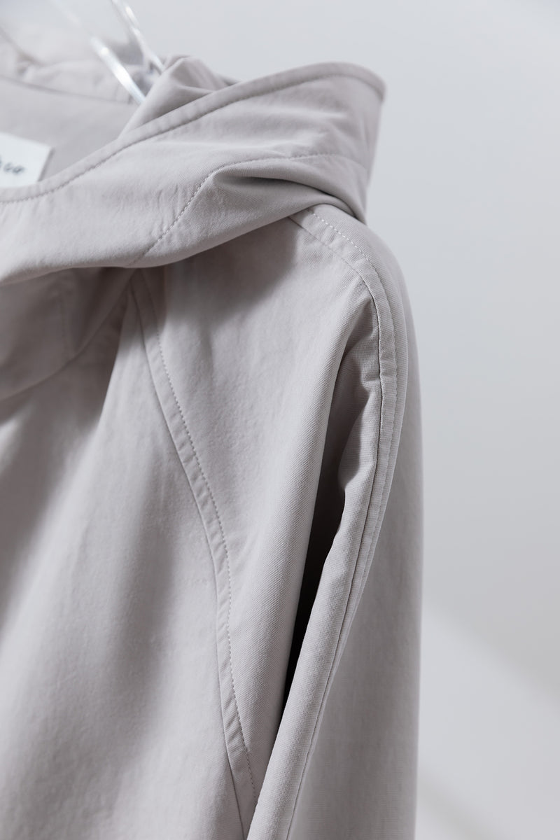 「理想の1枚」立体フードがおしゃれな、ポケットデザインのショートブルゾン　アウター　251001-1