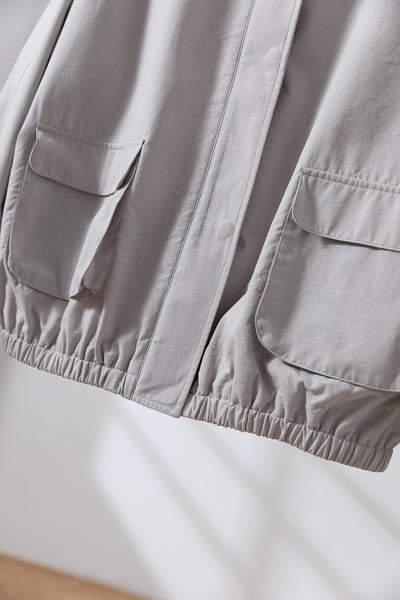 「理想の1枚」立体フードがおしゃれな、ポケットデザインのショートブルゾン　アウター　251001-1