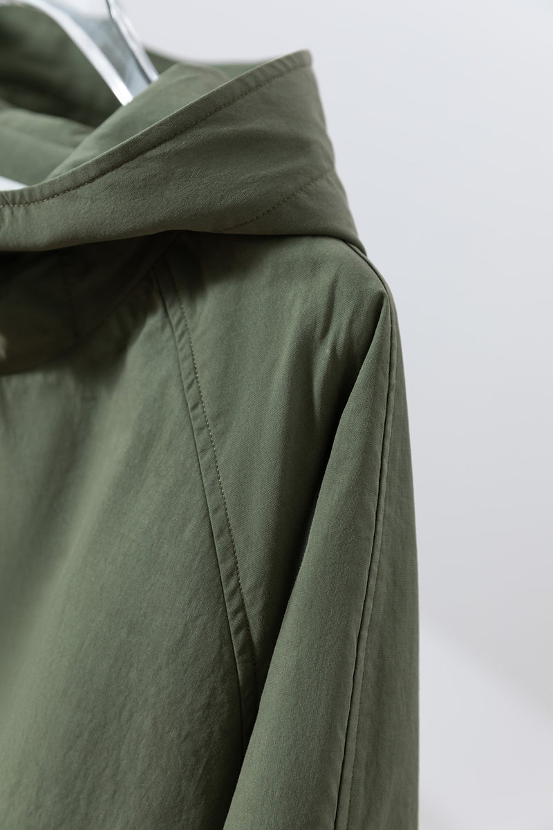 「理想の1枚」立体フードがおしゃれな、ポケットデザインのショートブルゾン　アウター　251001-1