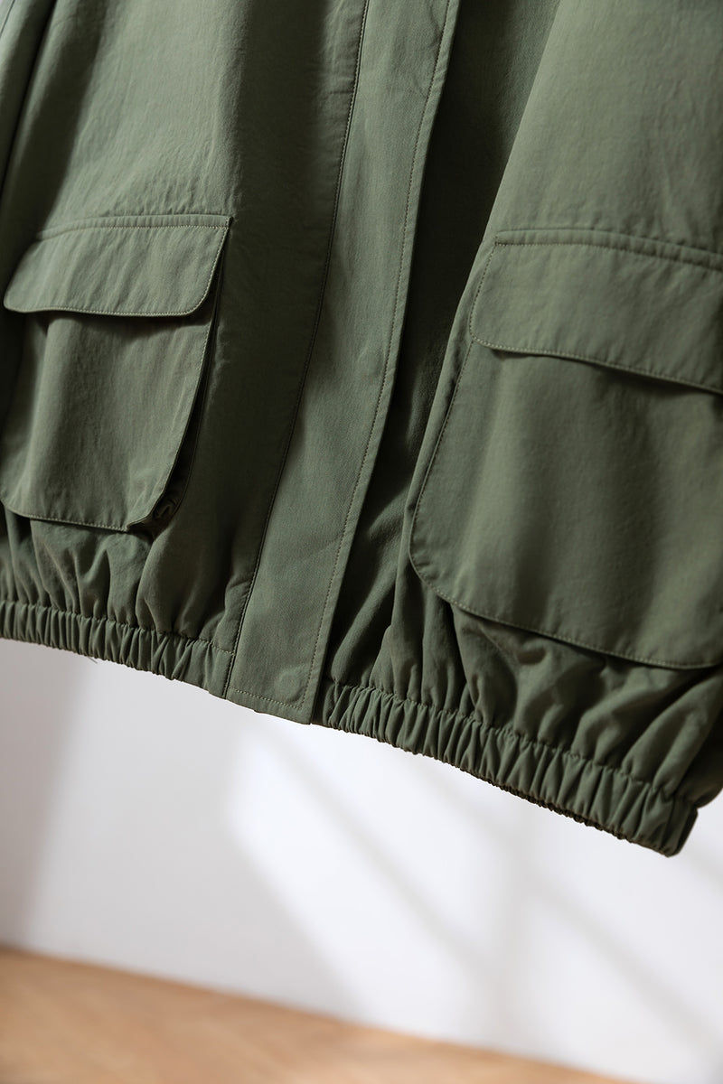 「理想の1枚」立体フードがおしゃれな、ポケットデザインのショートブルゾン　アウター　251001-1