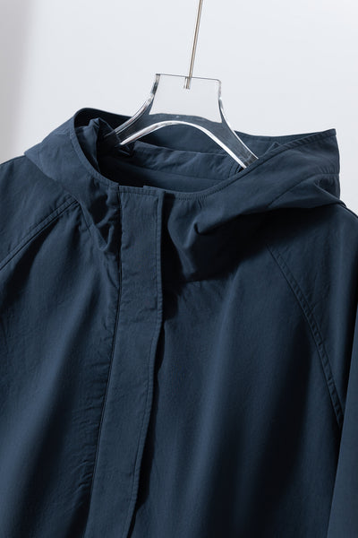 「理想の1枚」立体フードがおしゃれな、ポケットデザインのショートブルゾン　アウター　251001-1