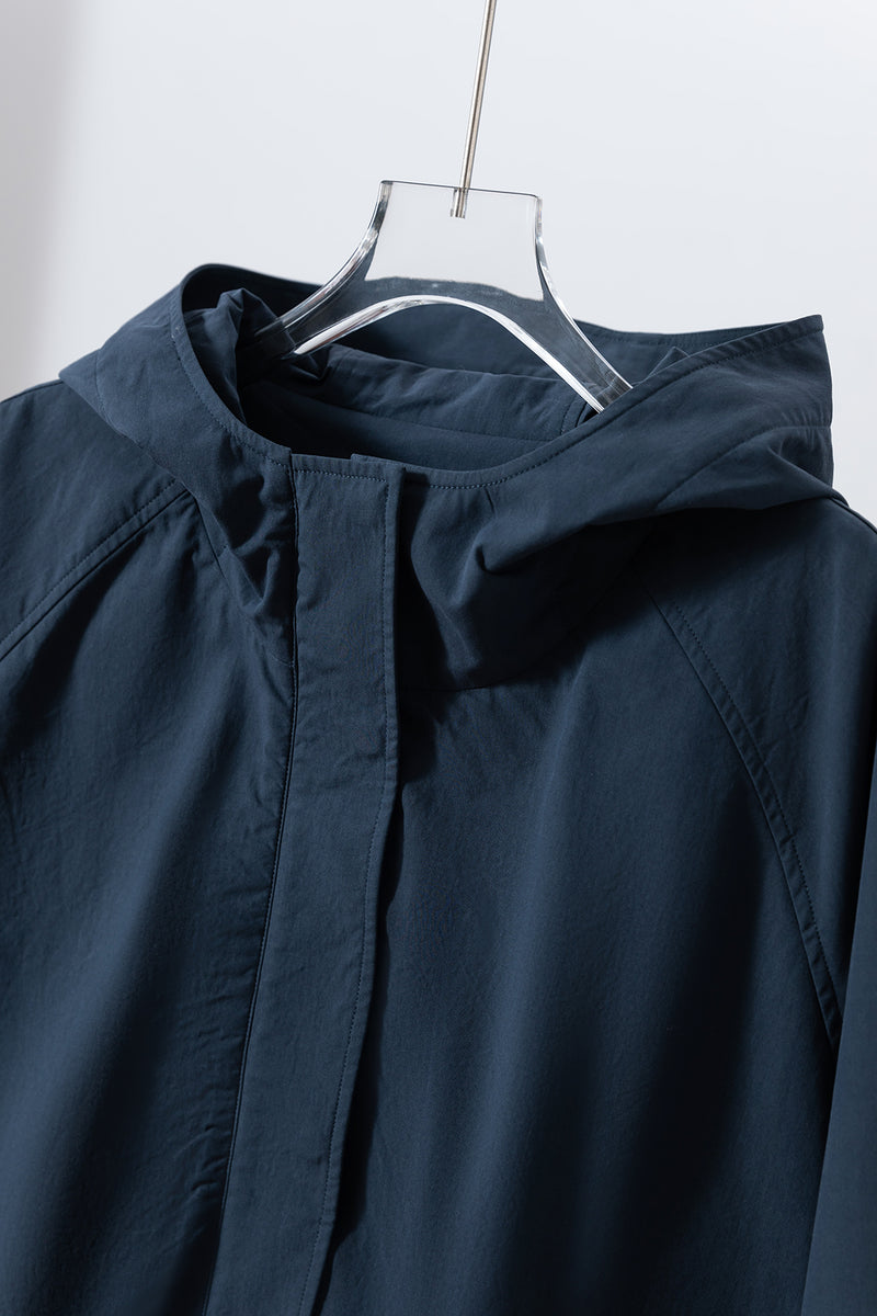 「理想の1枚」立体フードがおしゃれな、ポケットデザインのショートブルゾン　アウター　251001-1