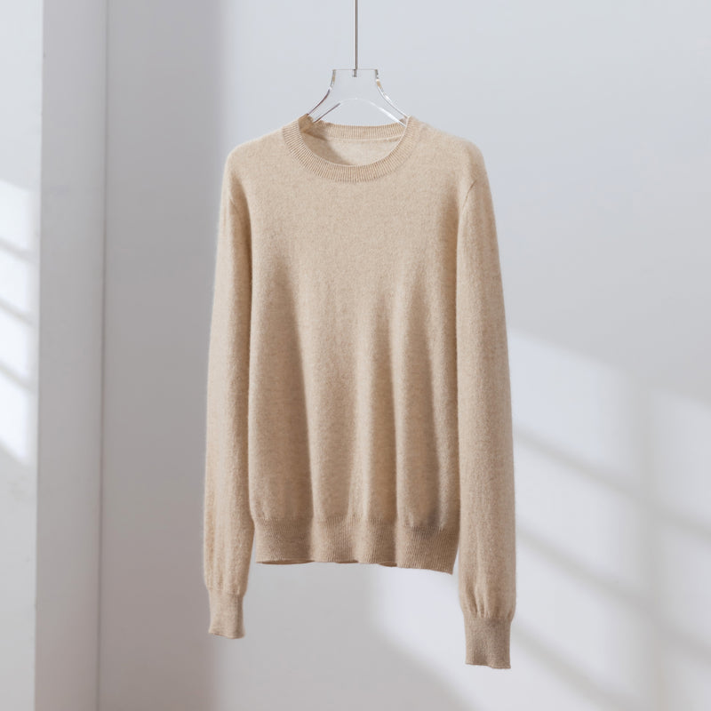 The ultimate in comfort thanks to soft fibers. 100% cashmere crew neck cashmere sweater 251002