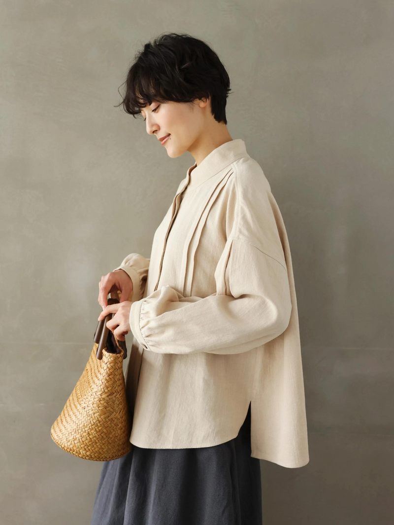 立体タックが美しい コットンリネン ルーズシルエットシャツ 　 250415