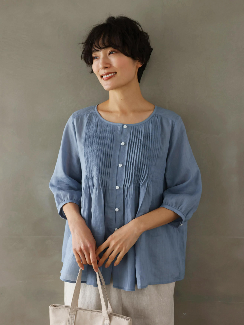 ふんわりAラインが可愛い！ 風通し良く夏らしい麻ブラウス ピンタック入りブラウス　　250422