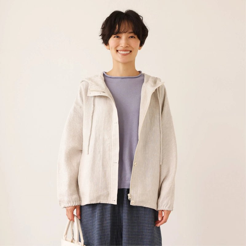 着る人を選ばない、長く愛用できる一枚 リネン100% フード付きブルゾン 秋冬アウター　250902