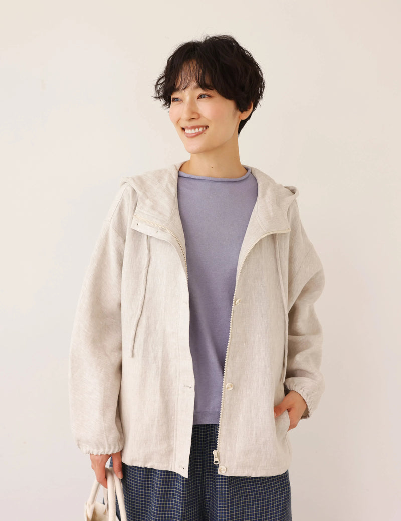 着る人を選ばない、長く愛用できる一枚 リネン100% フード付きブルゾン 秋冬アウター　250902