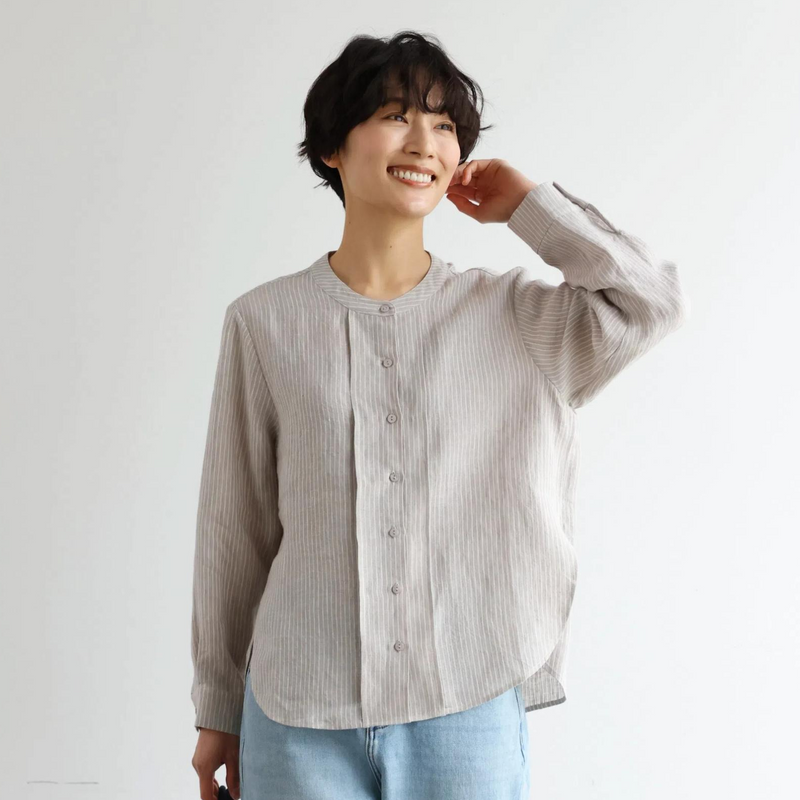 A simple yet striking piece with exquisite details. 100% French linen striped shirt (250410) 