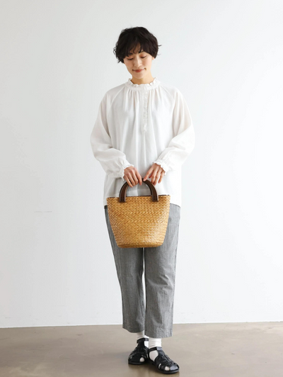 Elegant ruffled long-sleeved blouse, cotton linen, 250418 