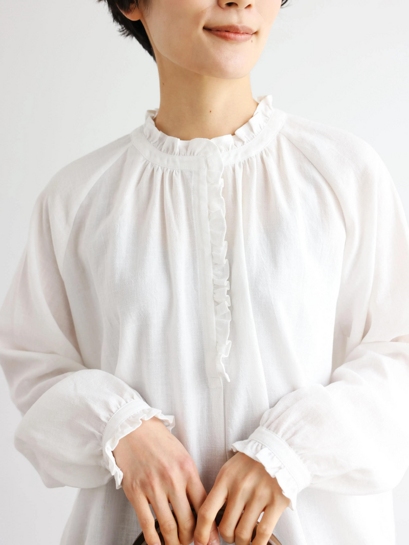 Elegant ruffled long-sleeved blouse, cotton linen, 250418 