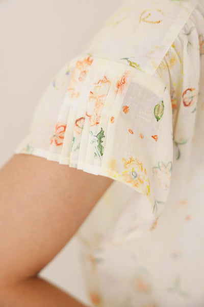 毎日の装いにさりげない彩りを添えるプリントブラウス リネンテンセル シャツブラウス 250714-1