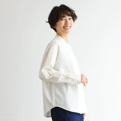 実用性と上品さを兼ね備えたストライプシャツ コットンジャガードストライプシャツ　250507