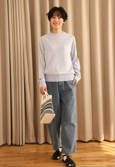 採用高規格精加工，外觀整齊 羊毛針織 羊毛衫 241004