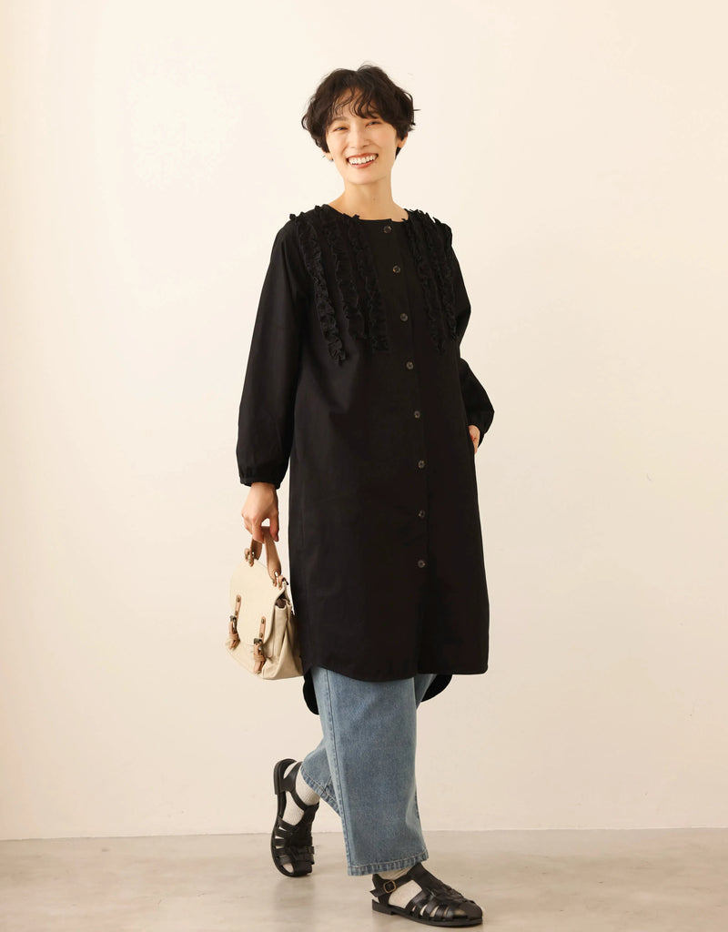 一款能滿足您時尚品味的荷葉邊設計外套。